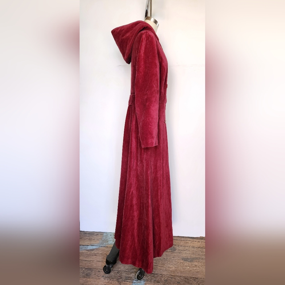 Vintage Hooded RED Corduroy Coat Floor Length Hooded Coat Red Riding Hood 70s - Picture 6 of 14